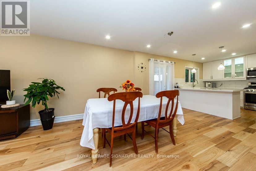 10 Beaver Bend Crescent, Toronto, photo 8