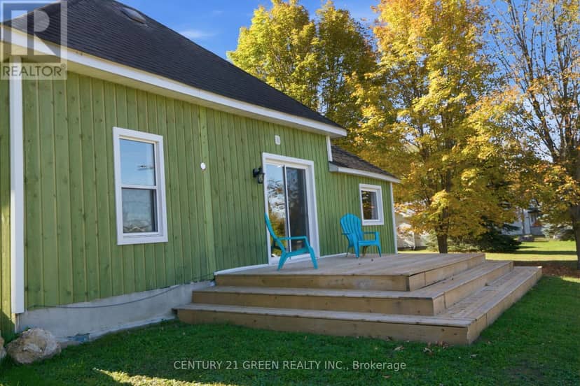 135 Village Street, Hastings Highlands, photo 6