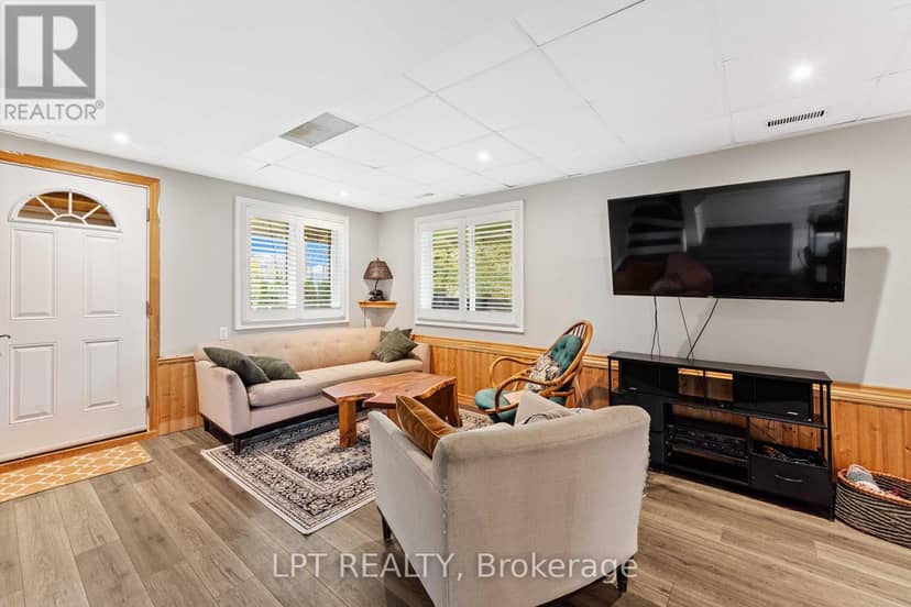 75 Wakeford Road — photo 33 of 40