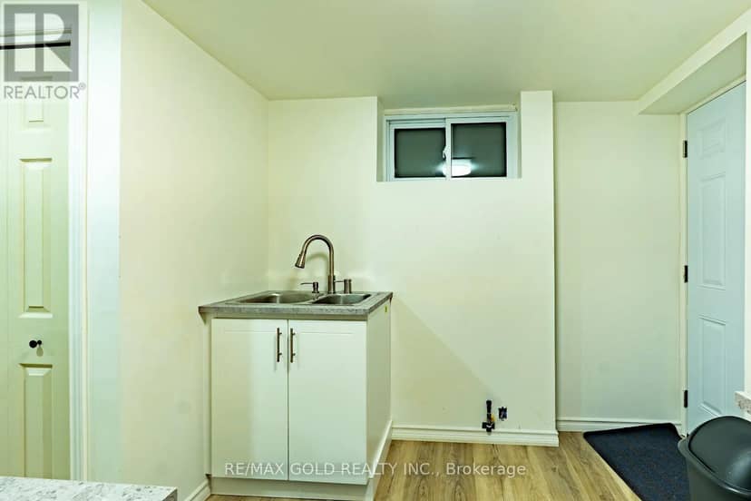 16 Braden Avenue — photo 19 of 28