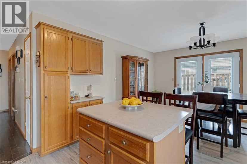 15 ERIN Court — photo 14 of 40