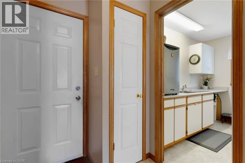 15 ERIN Court — photo 25 of 40