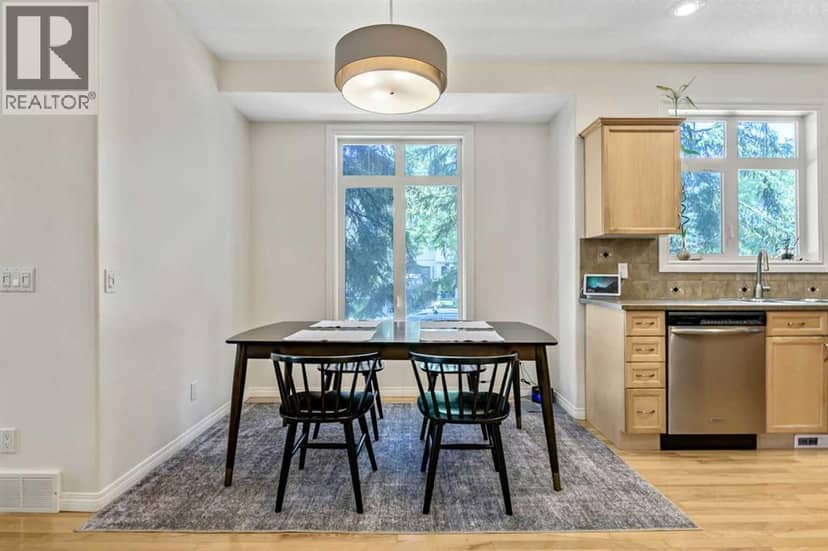 5633 6 Street SW — photo 11 of 40