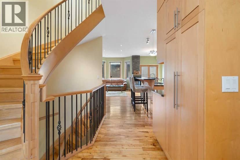 2323 22 Avenue SW, Calgary, photo 7