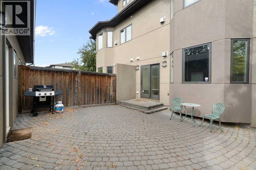 2323 22 Avenue SW — photo 40 of 40