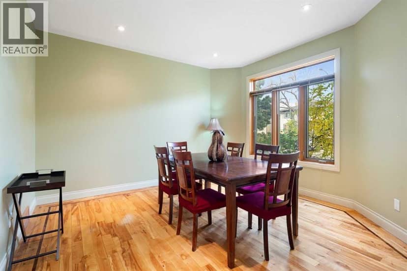 2323 22 Avenue SW, Calgary, photo 4