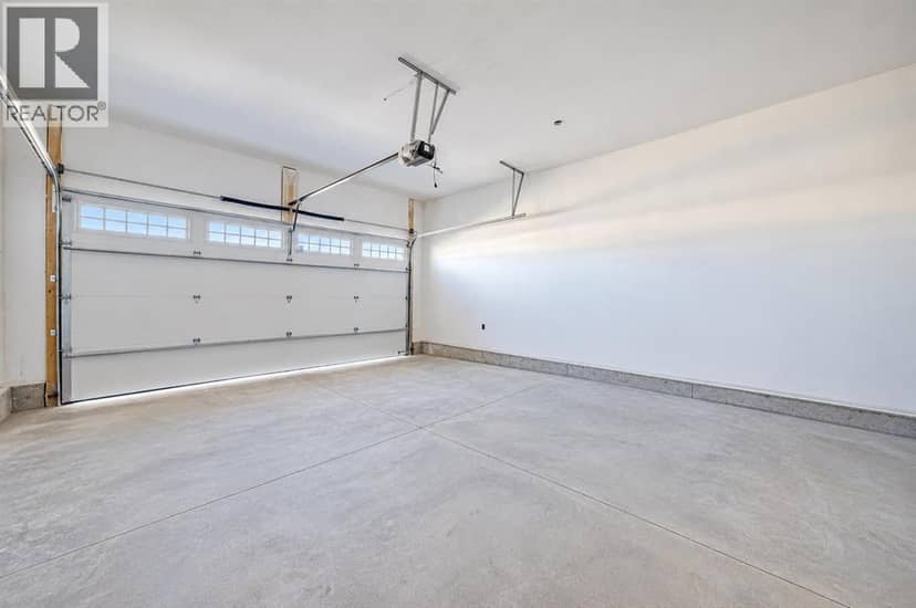 341 Flare Avenue SW — photo 15 of 21