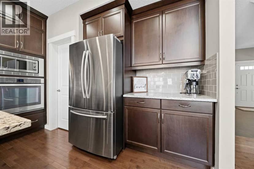 52 Evansborough Green NW, Calgary, photo 2