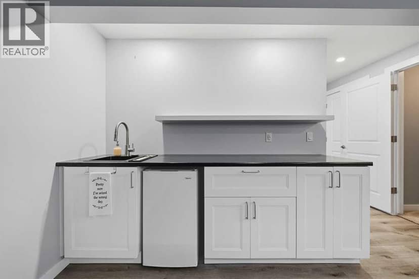 52 Evansborough Green NW — photo 34 of 40