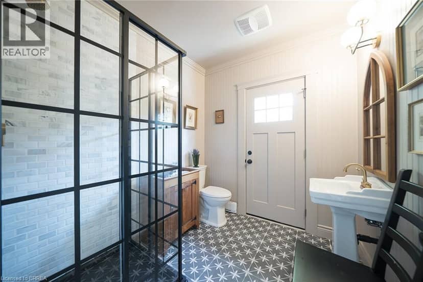75 WALNUT Street — photo 21 of 40