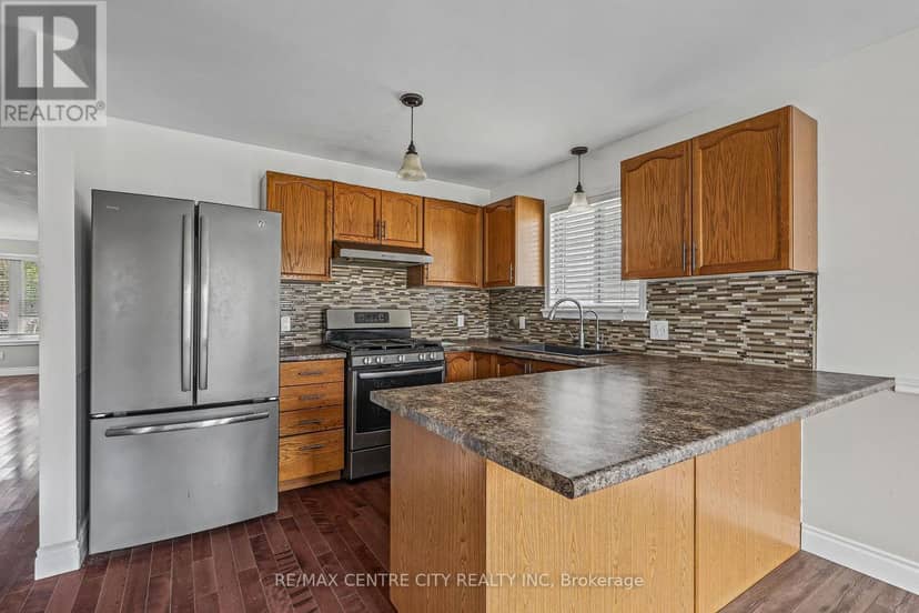 37 Juno Drive — photo 10 of 37