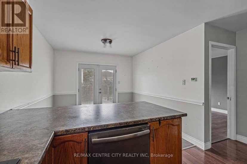 37 Juno Drive — photo 12 of 37