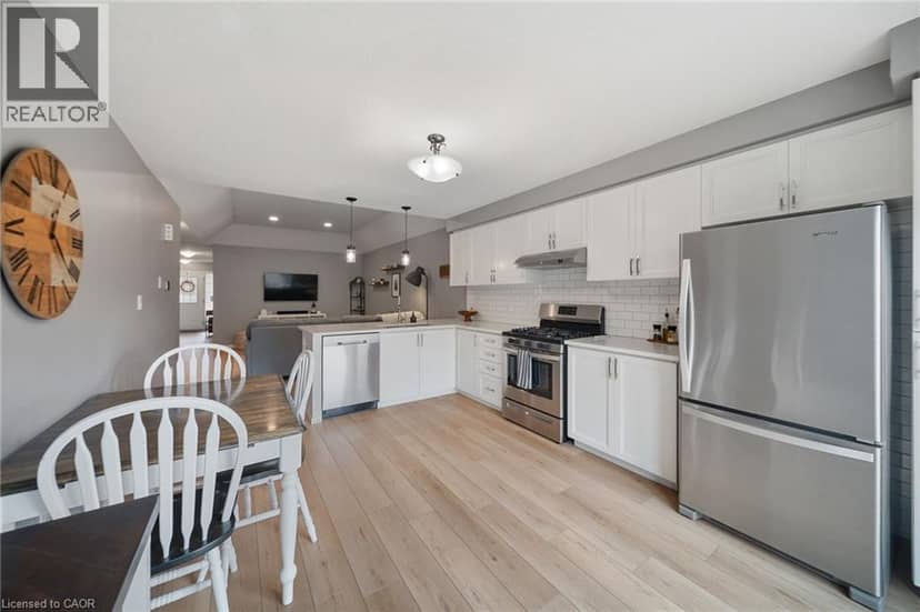 4 BASSWOOD Road — photo 17 of 40