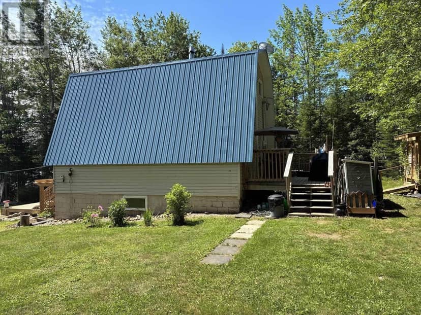 228 Mack Lake Road, East Dalhousie, photo 4