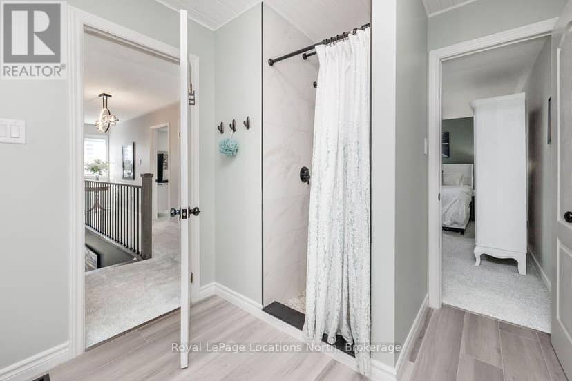 8 Seeley Court — photo 29 of 40