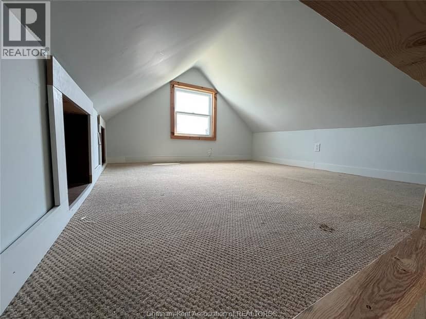 656 MCNAUGHTON AVENUE East — photo 18 of 18