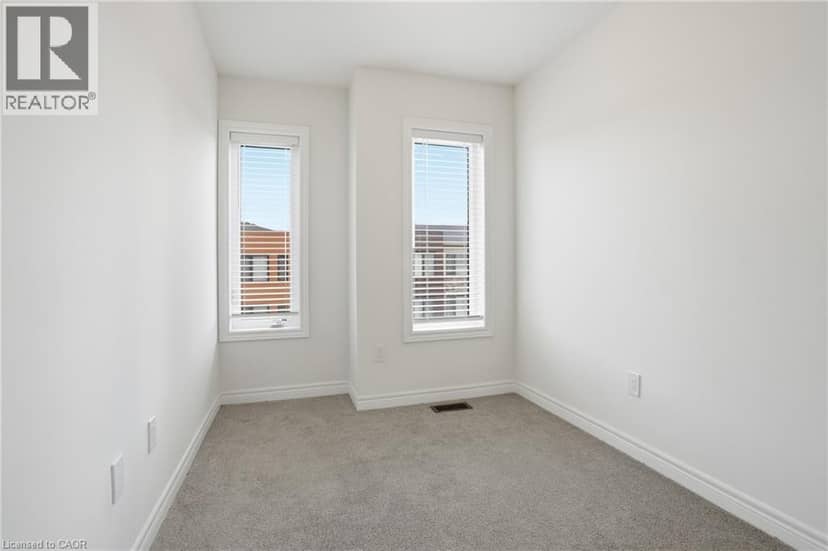 32 RADISON Lane — photo 21 of 30