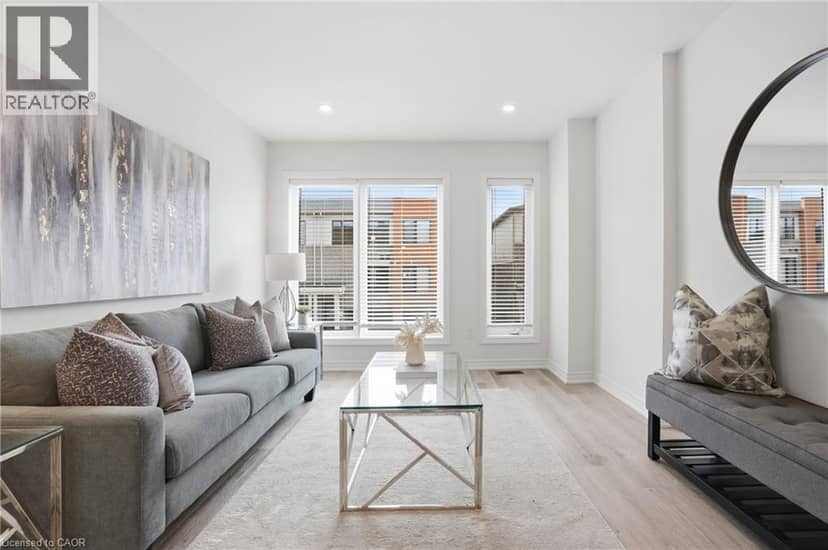 32 RADISON Lane, Hamilton, photo 5