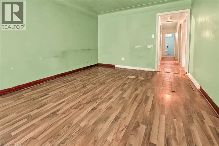 689 BURGESS Avenue, Hamilton, photo 4