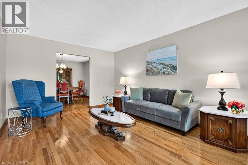 45 WORSLEY Road — photo 18 of 40