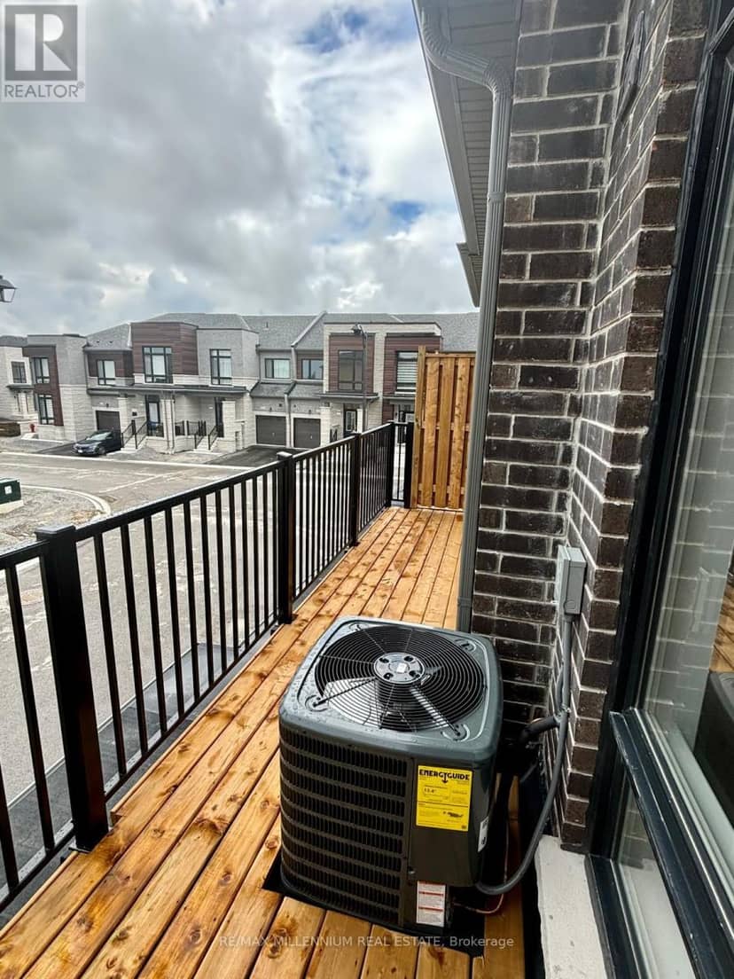 39 Griffith Street — photo 11 of 26