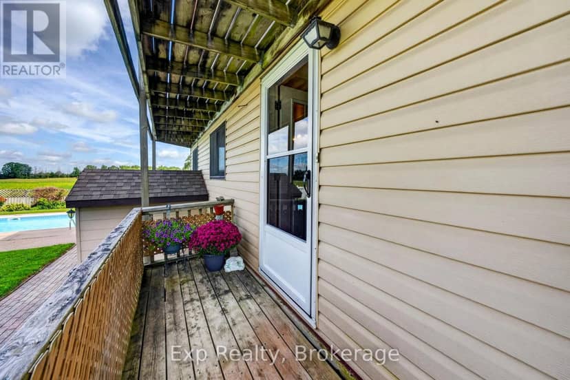 257 Elmbrook Road — photo 10 of 40