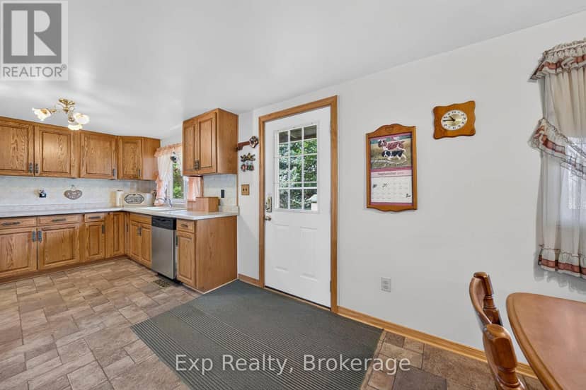 257 Elmbrook Road — photo 12 of 40