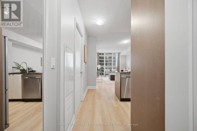 1608 - 9 Valhalla Inn Road, Toronto, photo 8