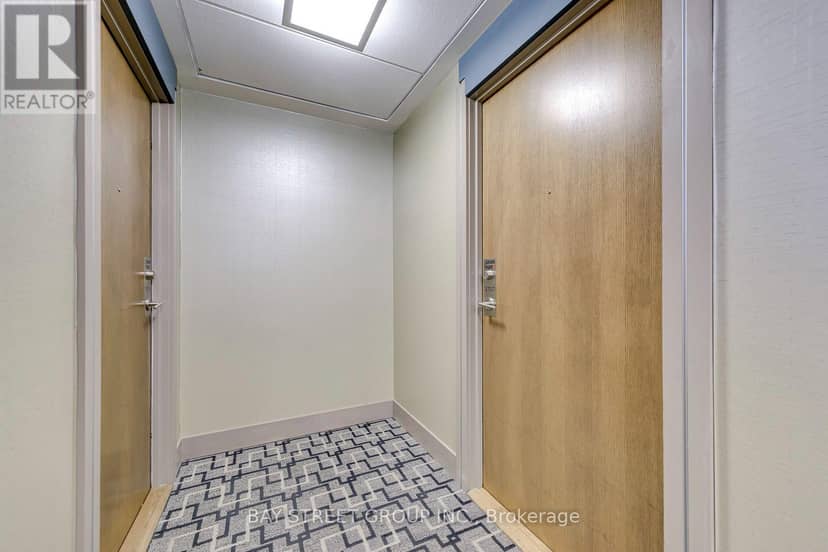 3707 - 3975 Grand Park Drive, Mississauga, photo 7