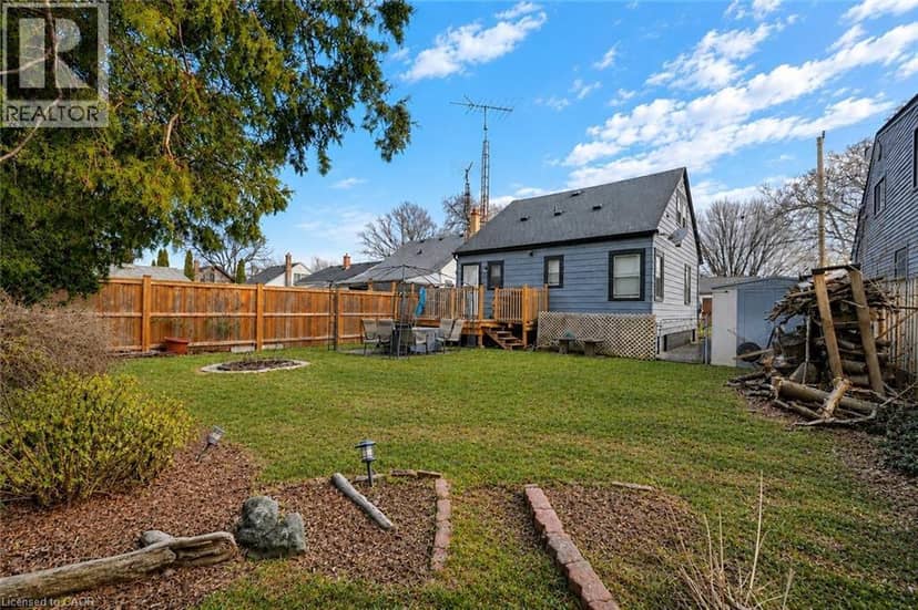 85 GRASS Avenue — photo 25 of 28