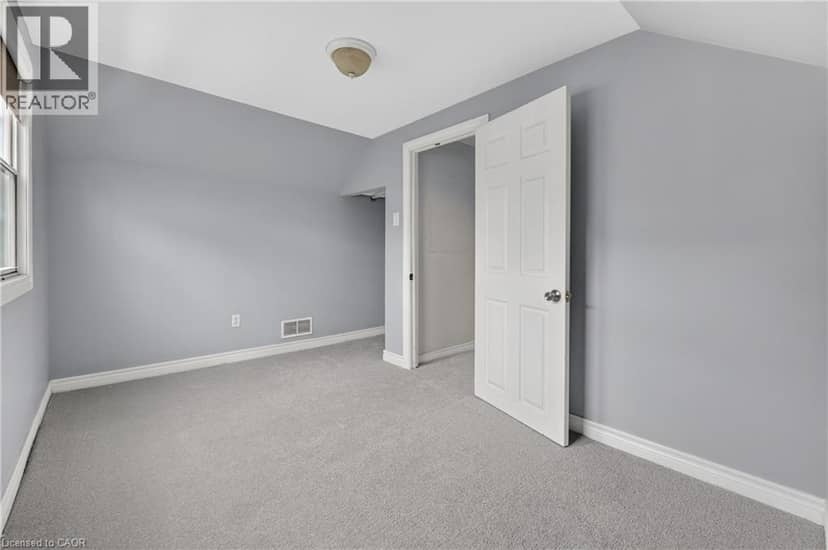 85 GRASS Avenue — photo 18 of 28