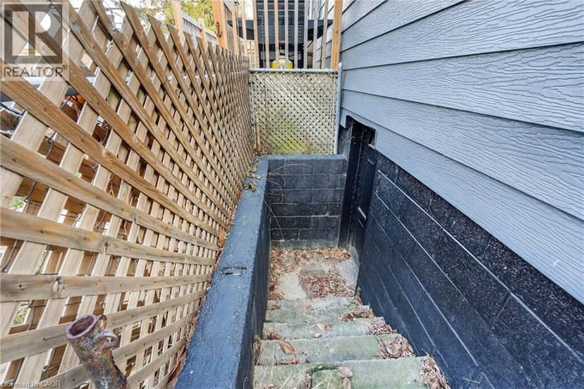 85 GRASS Avenue — photo 24 of 28