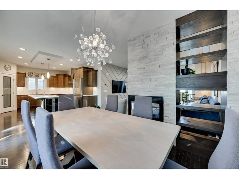 2327 Frezenberg Av NW — photo 9 of 40