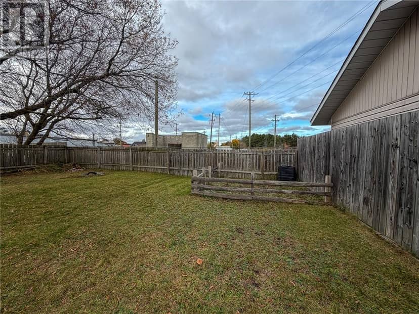 282 Syroid Street — photo 30 of 40