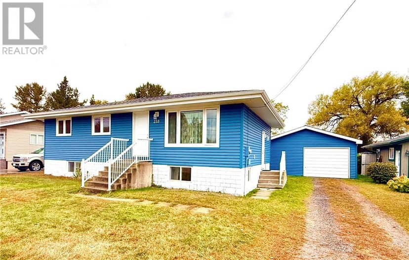 233 Woodward Avenue, Blind River