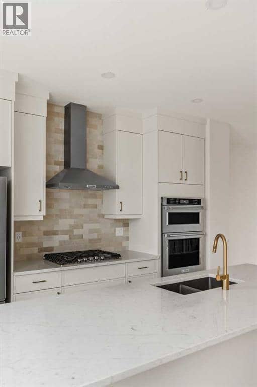 706 Sovereign Common SW — photo 15 of 29