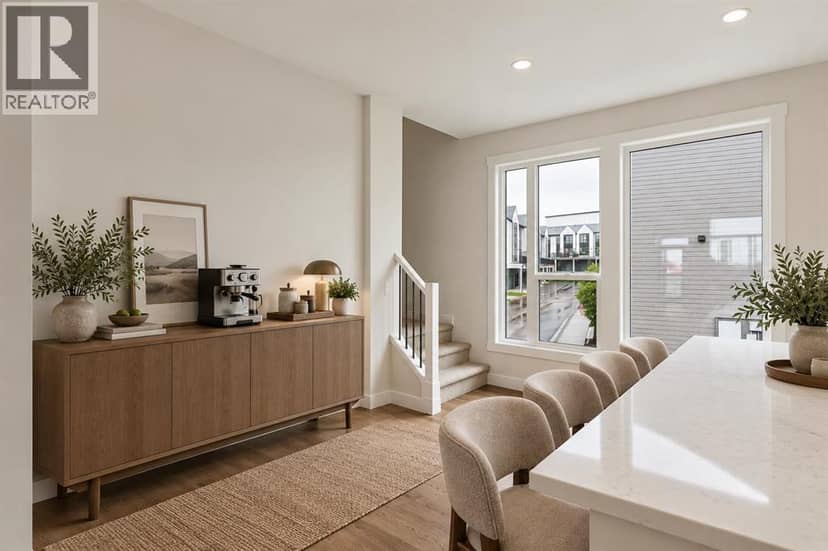 706 Sovereign Common SW — photo 17 of 29