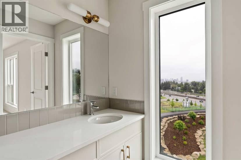 706 Sovereign Common SW — photo 23 of 29