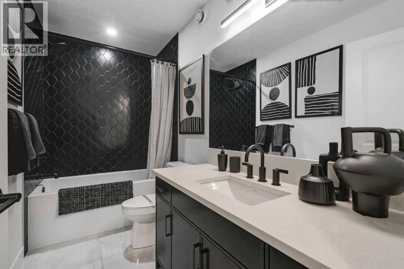 718 Sovereign Common SW — photo 33 of 35