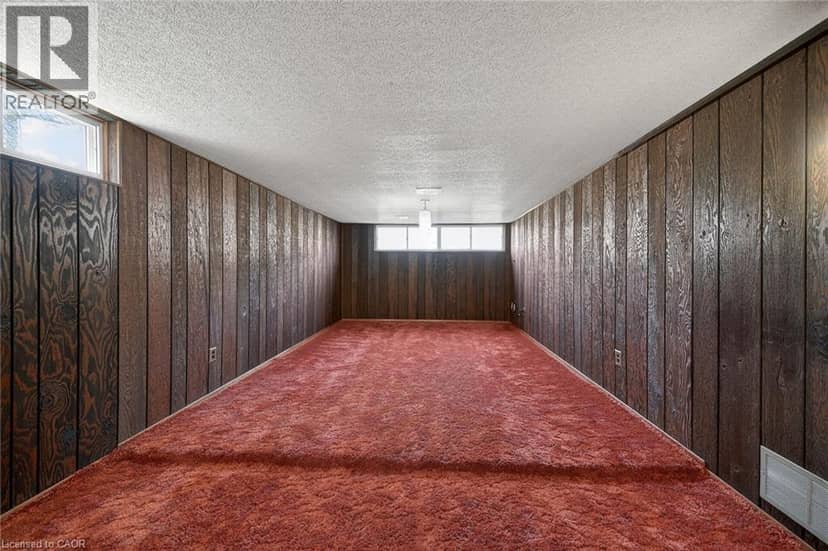122 GLEN FOREST Drive — photo 26 of 40