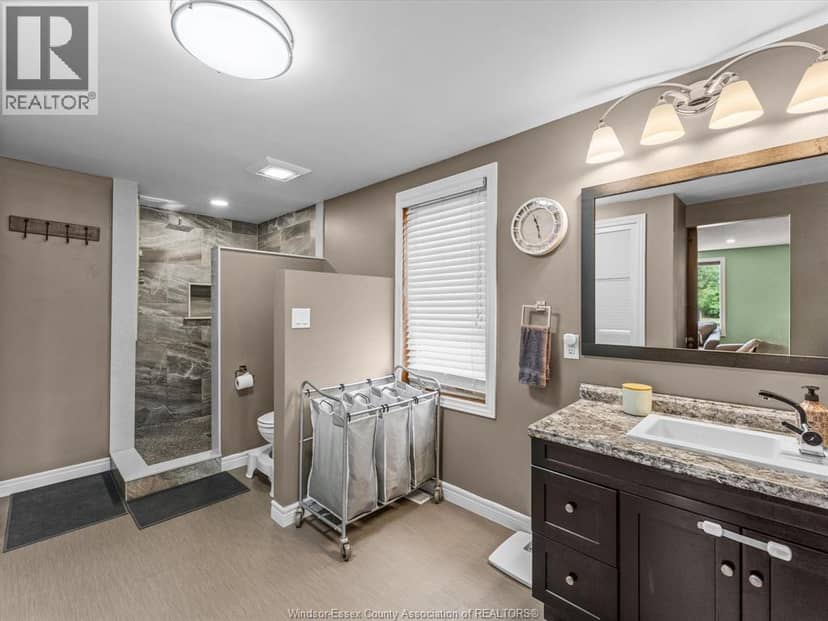 2798 South Talbot ROAD — photo 15 of 40