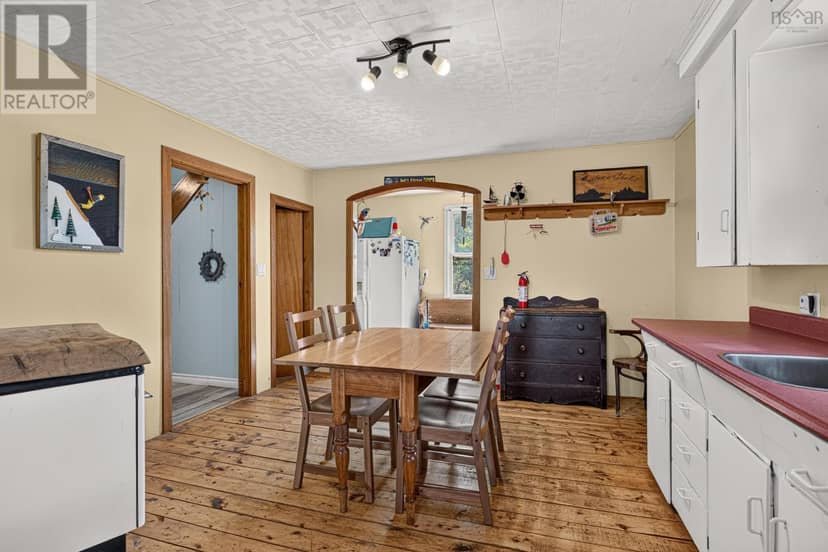 20 Highway 307, Wentworth Centre, photo 7