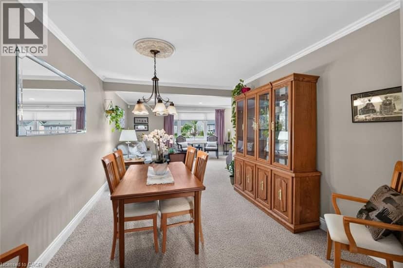 23 LAKEVIEW Avenue — photo 11 of 34