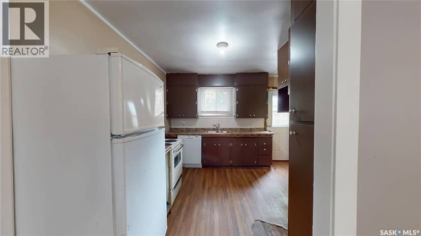 512 J Avenue S, Saskatoon, photo 7