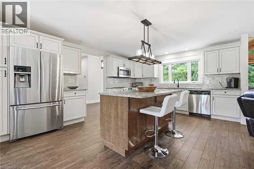 617 CHAPIN Parkway — photo 10 of 40