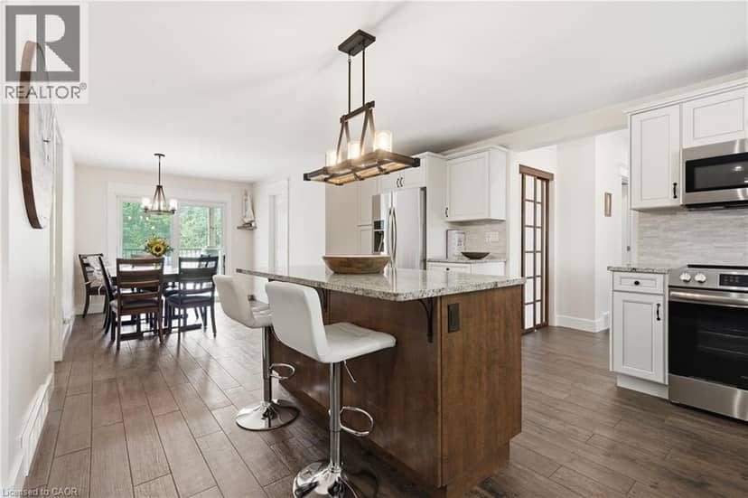 617 CHAPIN Parkway — photo 12 of 40