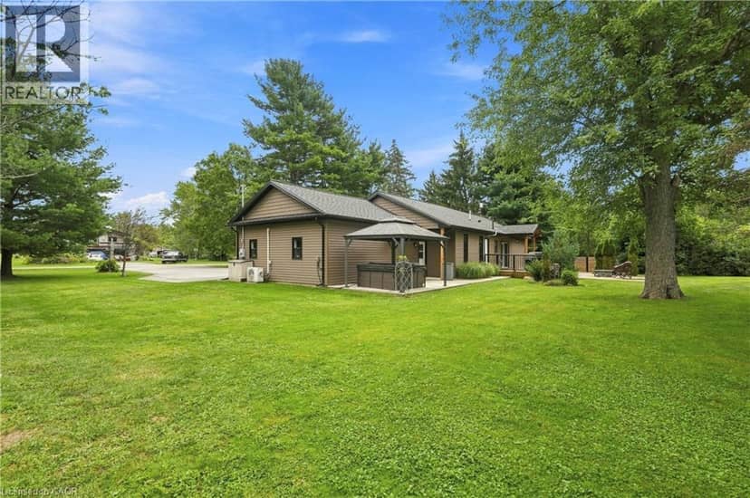 617 CHAPIN Parkway — photo 33 of 40