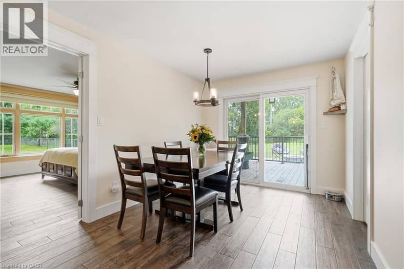 617 CHAPIN Parkway — photo 14 of 40