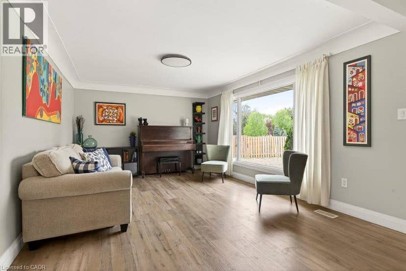 183 SUNNYRIDGE Road, Hamilton, photo 2