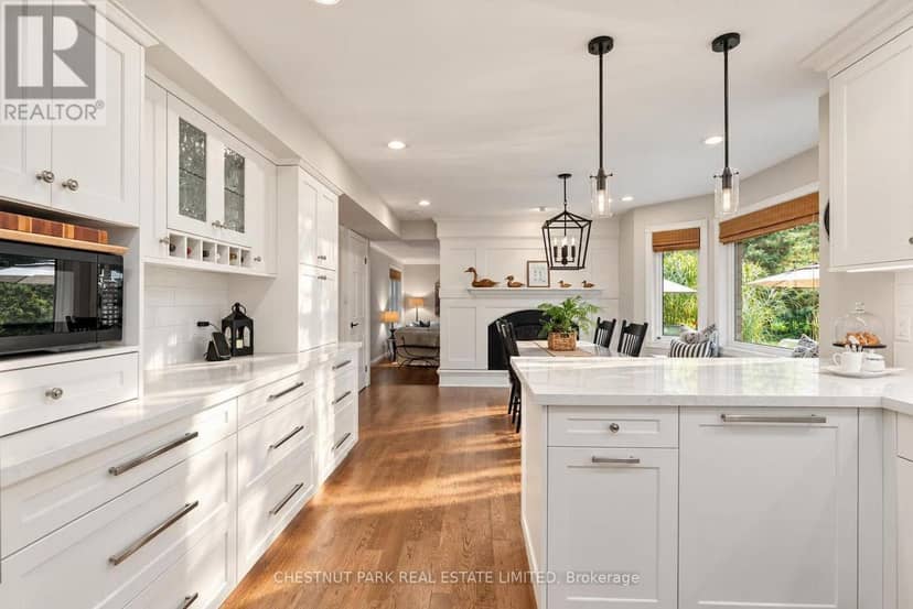 9 Mills Circle — photo 11 of 40